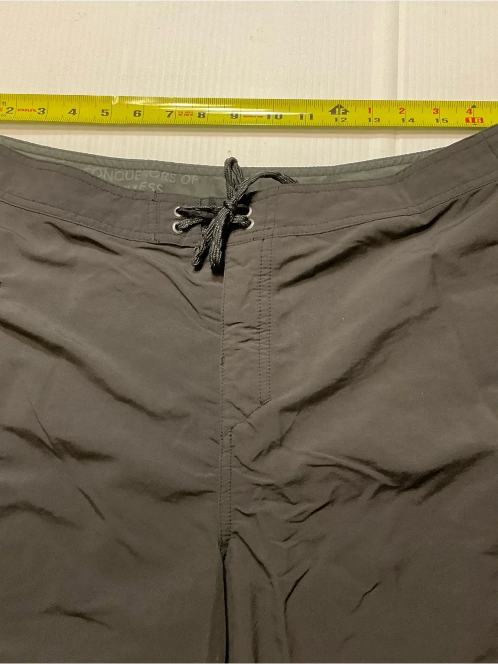 Patagonia Board Shorts Gray Wave Logo Stretch Surfing Swim Trunks Men Sz 36